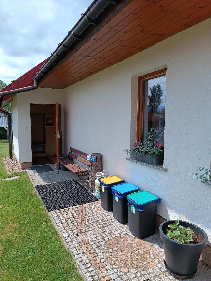 Mala Chatka Caloroczny Domek Krzeszow  외부 사진